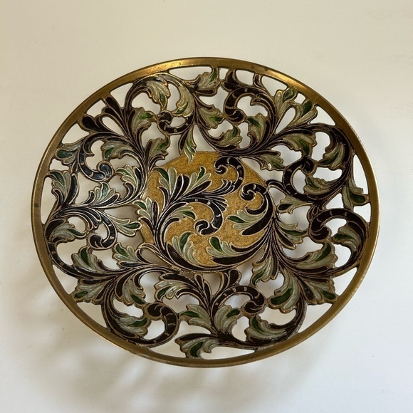 Brass, openwork cutout bowls with enamel color design /STUNNING/ set of 2 - Picture 1 of 10